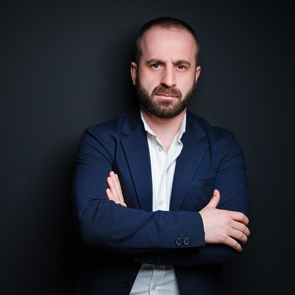 Erhan Sarıgül — QRFIX kurucusu ve yazılım geliştiricisi